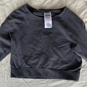 GYMSHARK- s. Cropped long sleeve
